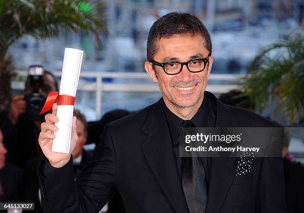 Nuri Bilge poses at the Palme d'Or Winners Photocall at the Palais des Festivals during the 64th Cannes Film Festival on May 20, 2011 in Cannes,...