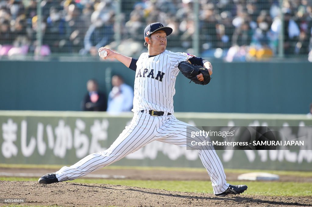 SAMURAI JAPAN v Fukuoka SoftBank HAWKS - SAMURAI JAPAN Friendly Opening Match