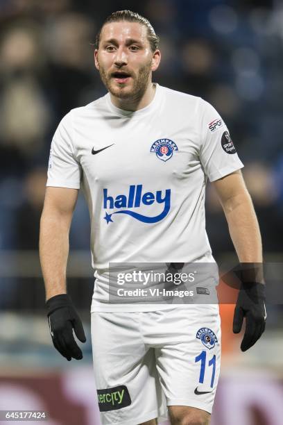 Tunay Torun of Kasimpasa SKduring the Turkish Spor Toto Super Lig football match between Kasimpasa SK and Bursaspor on February 24, 2017 at the Recep...