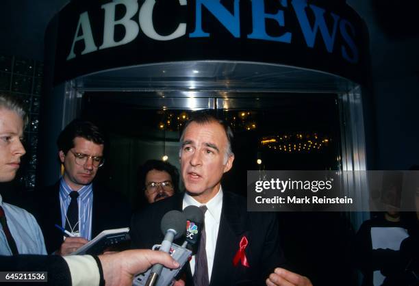 American politician and Democratic Presidential candidate Jerry Brown talks with reporters outside the ABC studios, Washington DC, May 9, 1992. He...