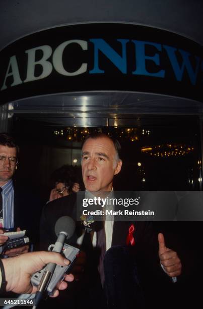 American politician and Democratic Presidential candidate Jerry Brown talks with reporters outside the ABC studios, Washington DC, May 9, 1992. He...