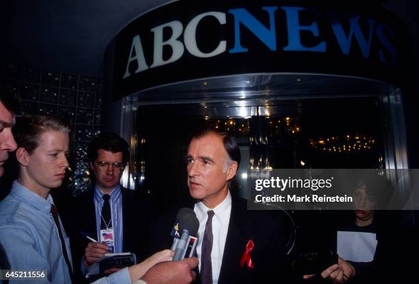 American politician and Democratic Presidential candidate Jerry Brown talks with reporters outside the ABC studios, Washington DC, May 9, 1992. He...