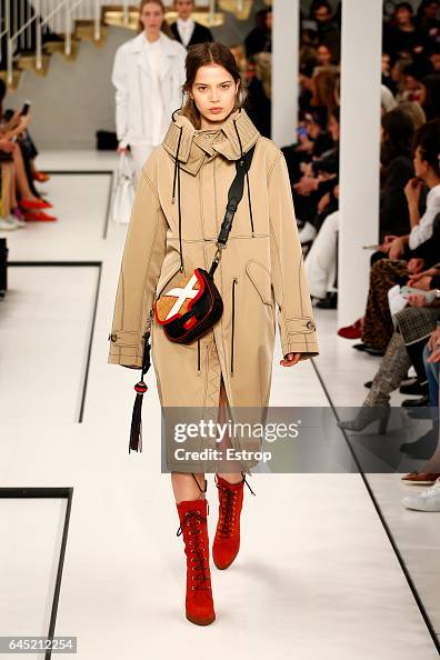 Tod's - Runway - Milan Fashion Week Fall/Winter 2017/18 Tod's - Runway - Milan Fashion Week Fall/Winter 2017/18