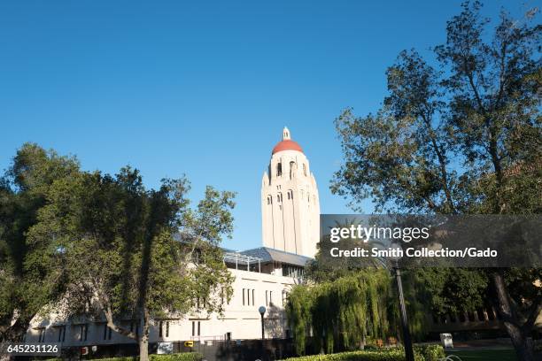 Hoover tower viewed from across a quad at Stanford University in the Silicon Valley town of Stanford, California, November 13, 2016. .
