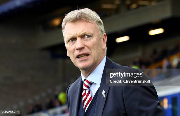 David Moyes, Manager of Sunderland looks on prior to the Premier League match between Everton and Sunderland at Goodison Park on February 25, 2017 in...