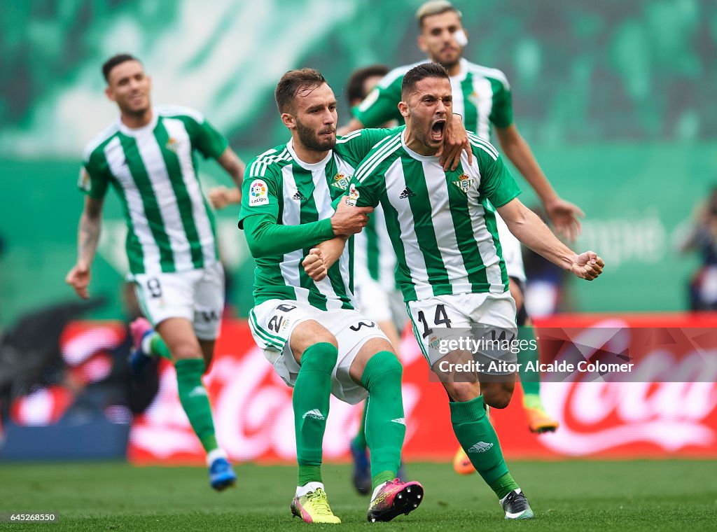 Real Betis Balompie v Sevilla FC - La Liga