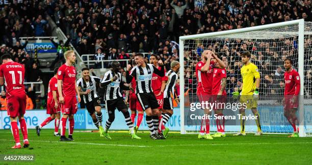 Ciaran Clark of Newcastle United celebrates after scoring Newcastle's second and equalising goal during the Sky Bet Championship Match between...