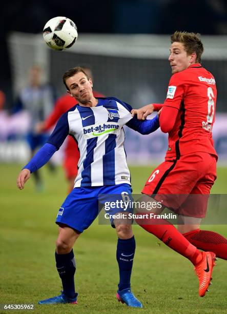 Vladimir Darida of Berlin and Bastian Oczipka of Frankfurt battle for the ball during the Bundesliga match between Hertha BSC and Eintracht Frankfurt...