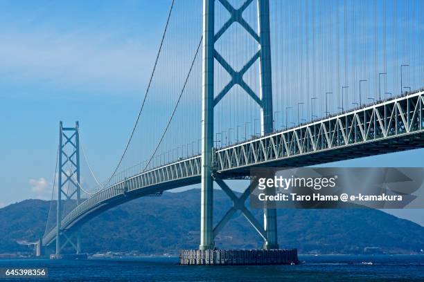 akashi strait bridge overview - kobe japan stock pictures, royalty-free photos & images