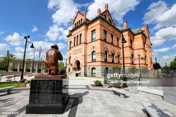 brockton city hall - brockton massachusetts stock pictures, royalty-free photos & images