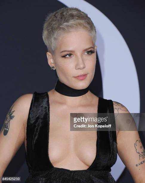 Singer Halsey arrives at the Los Angeles premiere "Fifty Shades Darker" at The Theatre at Ace Hotel on February 2, 2017 in Los Angeles, California.