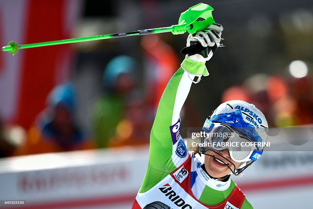 TOPSHOT-SKI-ALPINE-WOMEN-COMBINED
