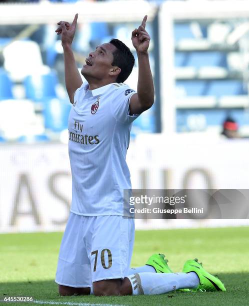 Carlos Bacca of AC Milan celebrates after scoring the opening goal during the Serie A match between US Sassuolo and AC Milan at Mapei Stadium -...