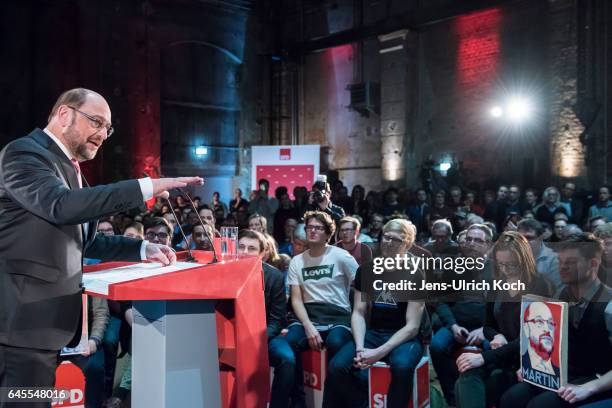 Martin Schulz, chancellor candidate of the German Social Democrats , speaks at a campaign event on February 26, 2017 in Leipzig, Germany. Schulz...