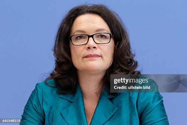 Andrea Nahles, Bundesministerin fuer Arbeit und Soziales, SPD, PK zum Thema: Initiative der deutschen Wirtschaft zur Bekaempfung der...