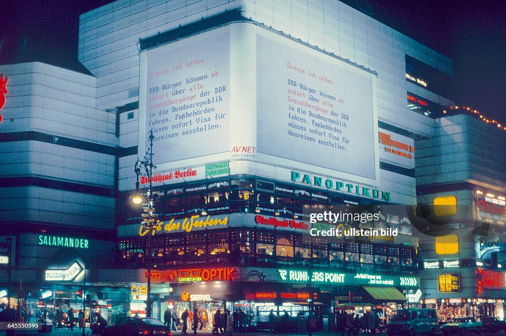 Joachimsthaler Platz , Berlin West November 1989