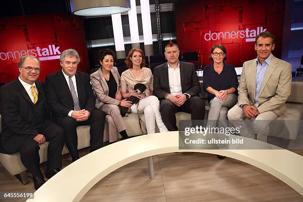 Prof. Dr. Dirk Heckmann , Dieter Matz , Dunja Hayali , Monica Lierhaus , Sascha Lobo , Andrea Stadler und Dr. Thomas Kurscheid in dem ZDF-Talkmagazin...