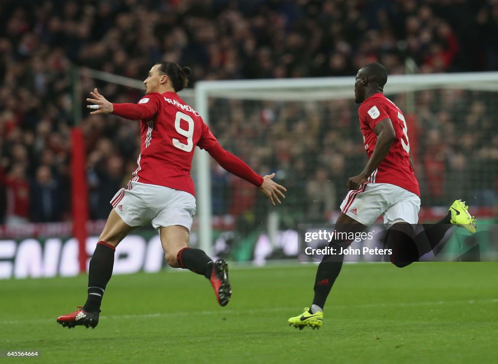 Manchester United v Southampton - EFL Cup Final