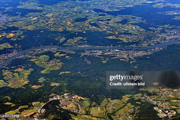 Aerial view of the Rhine between Bad Honnef and Remagen