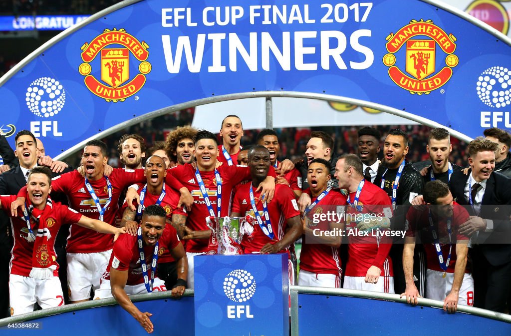 Manchester United v Southampton - EFL Cup Final