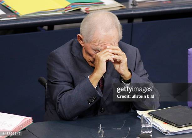 Berlin, Bundestag / Plenum / Sondersitzung / Bundestag stimmt weiterer Griechenlandhilfe zu. Regierungserklärung BM Schäuble, Foto: Wolfgang...