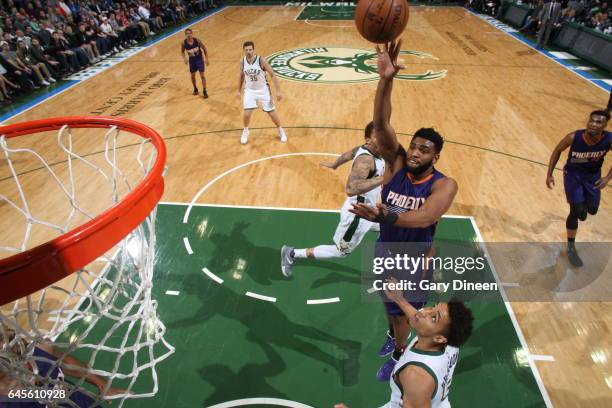 Milwaukee, WI Alan Williams of the Phoenix Suns shoots the ball against the Milwaukee Bucks on February 26, 2017 at the BMO Harris Bradley Center in...