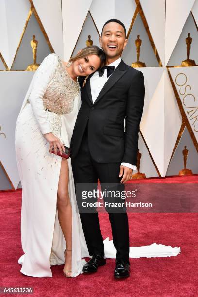Model Chrissy Teigen and singer John Legend attend the 89th Annual Academy Awards at Hollywood & Highland Center on February 26, 2017 in Hollywood,...