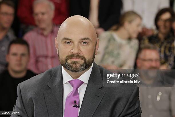 Berlin, ZDF, Polit-Talk "Maybrit_Illner" Thema: Fluchtpunkt Deutschland, Zwischen Hilfe und rechter Gewalt, Foto: André Schulz, Bundesvorsitzender...