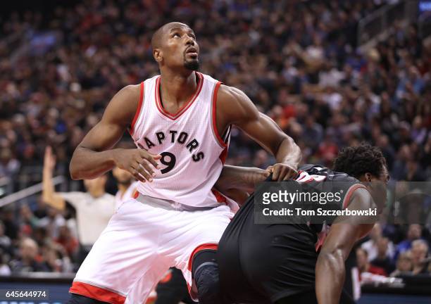 37 Serge Ibaka Jersey Stock Photos, High-Res Pictures, and Images - Getty  Images