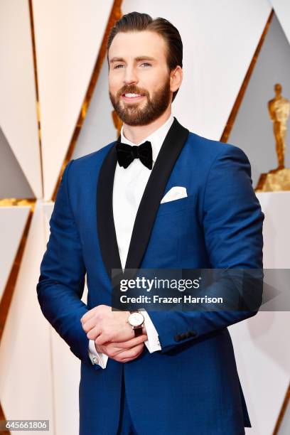 Actor Chris Evans attends the 89th Annual Academy Awards at Hollywood & Highland Center on February 26, 2017 in Hollywood, California.