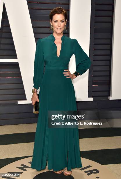 Actress Carey Lowell attends the 2017 Vanity Fair Oscar Party hosted by Graydon Carter at Wallis Annenberg Center for the Performing Arts on February...