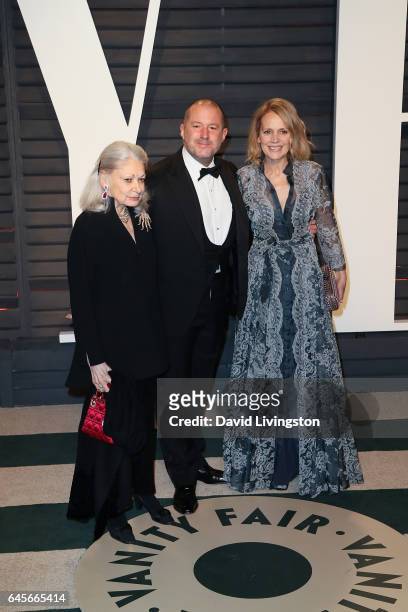Chief Design Officer of Apple Inc Sir Jonathan Paul "Jony" Ive attends the 2017 Vanity Fair Oscar Party hosted by Graydon Carter at the Wallis...