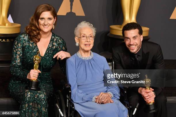Producer Caroline Waterlow and director/producer Ezra Edelman , winners of the award for Documentary for 'O.J.: Made in America,' pose with physicist...
