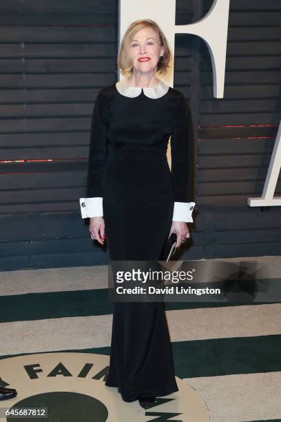 Actress Catherine O'Hara attends the 2017 Vanity Fair Oscar Party hosted by Graydon Carter at the Wallis Annenberg Center for the Performing Arts on...
