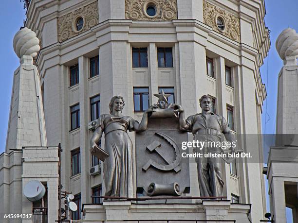 Russland, Moskau, Architektur, Wohnhochhaus an der Kotelnitscheskaja Uferstrasse, errichtet 1948-1952, Architekten D.N. Tschetschulin, A.K....