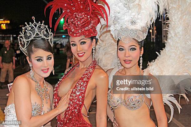 Ladyboys - Alcazar Show in Pattaya, Modelrelease nicht erforderlich, da verkleidet,