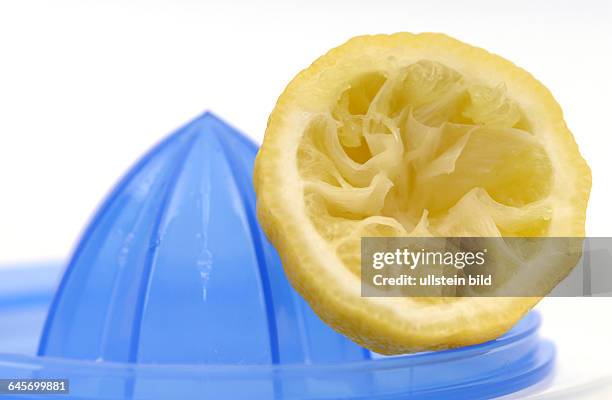 Zitrone, Zitronen, auspressen, Saft, Zitronensaft, Vitamine, Vitamin, C, Steuern, ausquetschen, Steuerzahler, Presse, Zitronenpresse