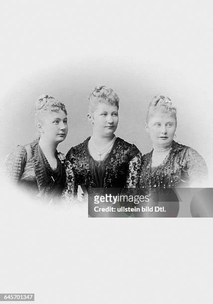 German Empress, Queen of Prussia, wife of the Wilhelm II, German Emperor*22.10.1858-+Portrait with her sisters Princess Karoline Mathilde of...