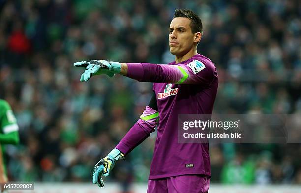 Torwart Raphael Wolf, Einzelbild, Aktion, Gestik, SV Werder Bremen, Bundesliga DFL, Sport, Fußball Fussball, Weserstadion Bremen, Herren, Saison 2014