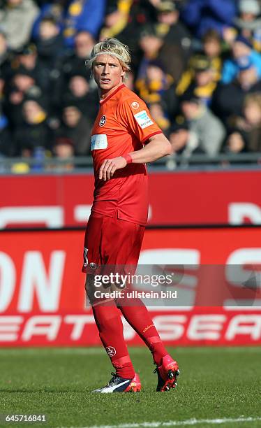 Tim Heubach, Einzelbild, Freisteller, Aktion, FC Kaiserslautern FCK, zweite Bundesliga DFL, Sport, Fußball Fussball, Eintracht-Stadion Braunschweig,...