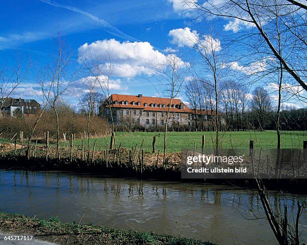 Duesseldorf, Rhine, Lower Rhine, Rhineland, North Rhine-Westphalia, NRW, D-Duesseldorf-Angermund, Angermund Castle, Kellnerei, ringfort at the Anger...