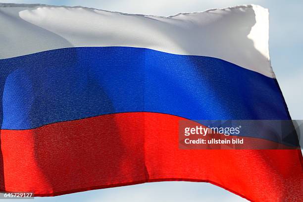 Russland-Fahne im Wind
