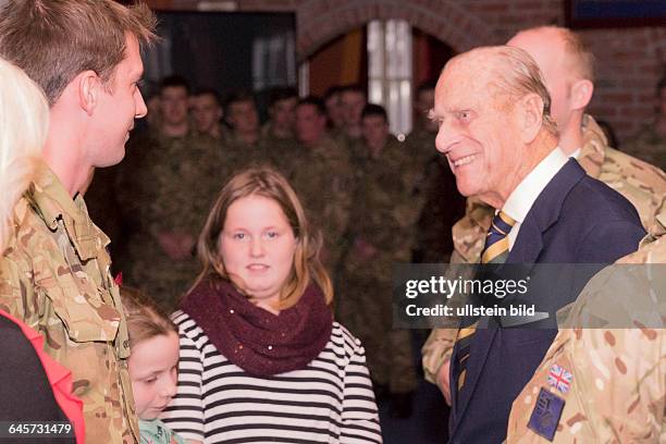 Seine Königliche Hoheit Prinz Philip The Duke of Edinburgh besucht als deren Ehrenoberst The Queen's Royal Hussars in Paderborn-Sennelager