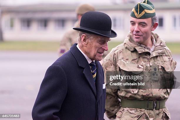 Seine Königliche Hoheit Prinz Philip The Duke of Edinburgh besucht als deren Ehrenoberst The Queen's Royal Hussars in Paderborn-Sennelager