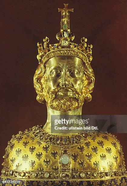 Charlemagne, Charles the Great, Charles I., King of the Franks- bust, about 1350