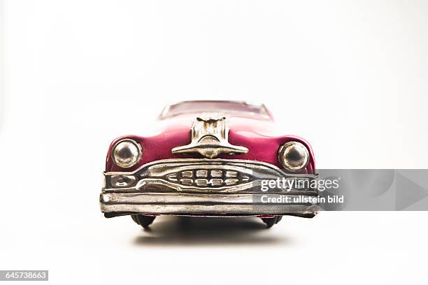 Altes Blechspielzeugauto - old tin toy model car