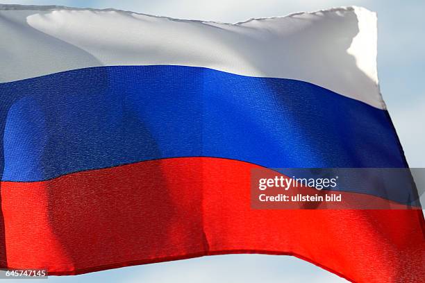 Russland-Fahne im Wind