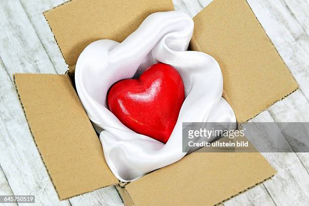Herz in einem Paket, Valentinstag
