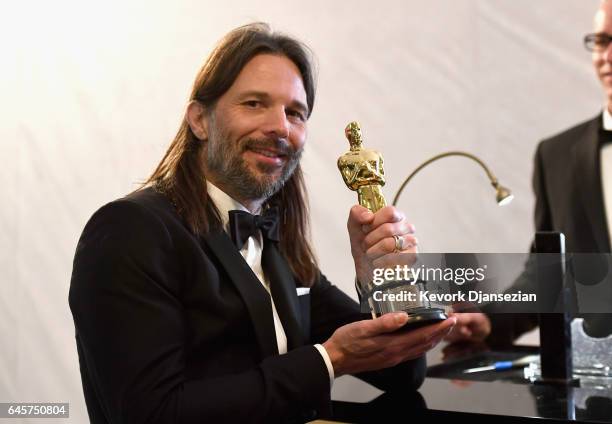 Cinematographer Linus Sandgren, winner of the award for Cinematography for 'La La Land,' attends the 89th Annual Academy Awards Governors Ball at...