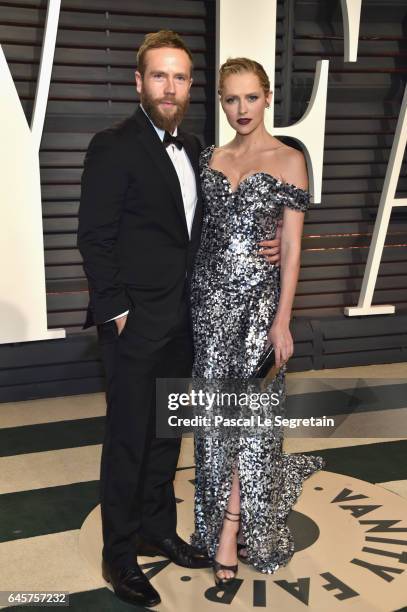 Actors Mark Webber and Teresa Palmer attend the 2017 Vanity Fair Oscar Party hosted by Graydon Carter at Wallis Annenberg Center for the Performing...